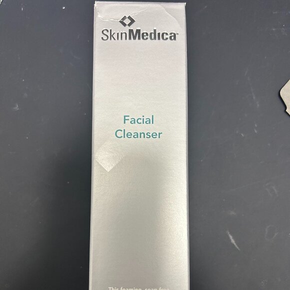 Skin Medica Facial Cleanser! - Picture 1 of 1